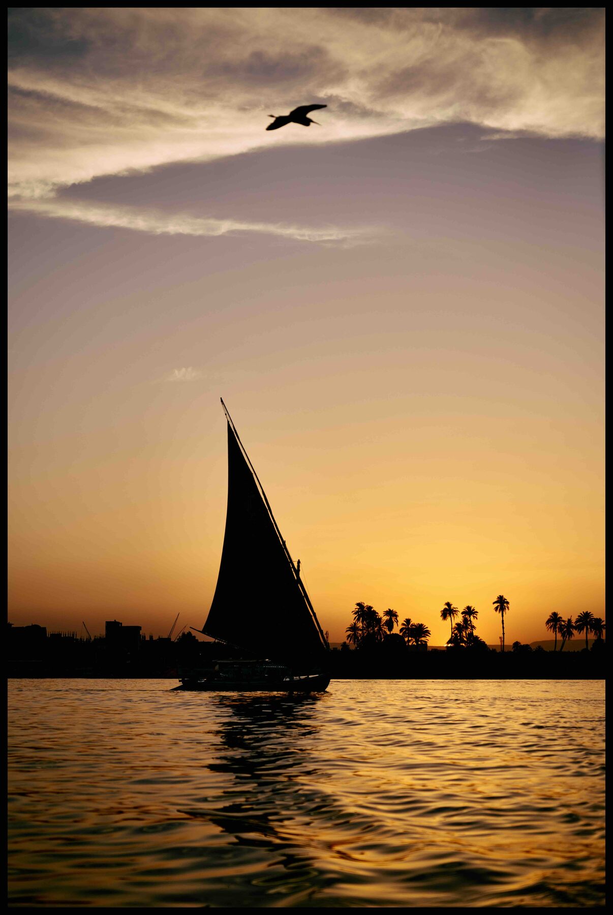 Luxor – Felukke im Sonnenuntergang auf dem Nil